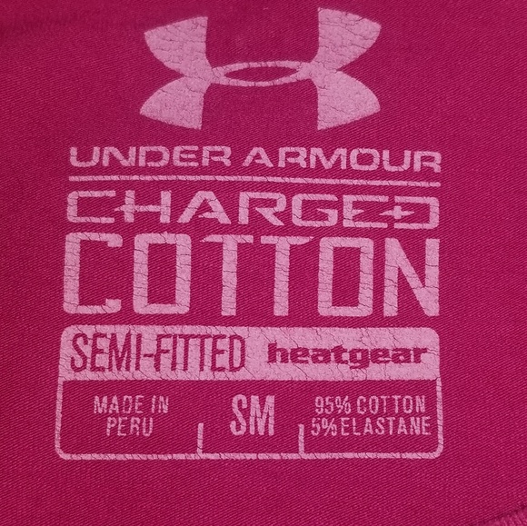 Under Armour pink t-shirt - Picture 2 of 3